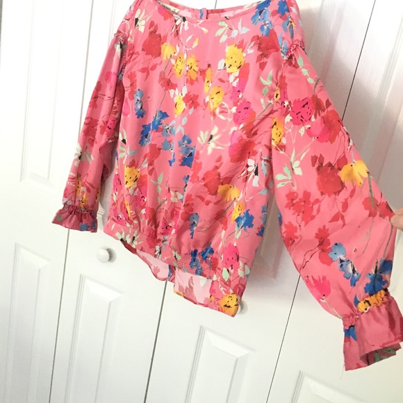 Women's zara pink floral blouse - Picture 4 of 4